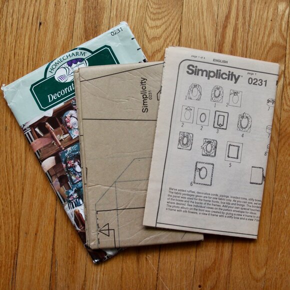 Vintage Simplicity Home Decorating Patterns - Picture 5 of 9